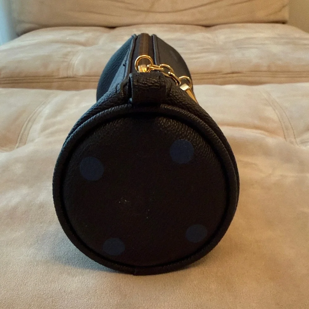 Guerlan Black and Blue Polka Dot Makeup Pouch